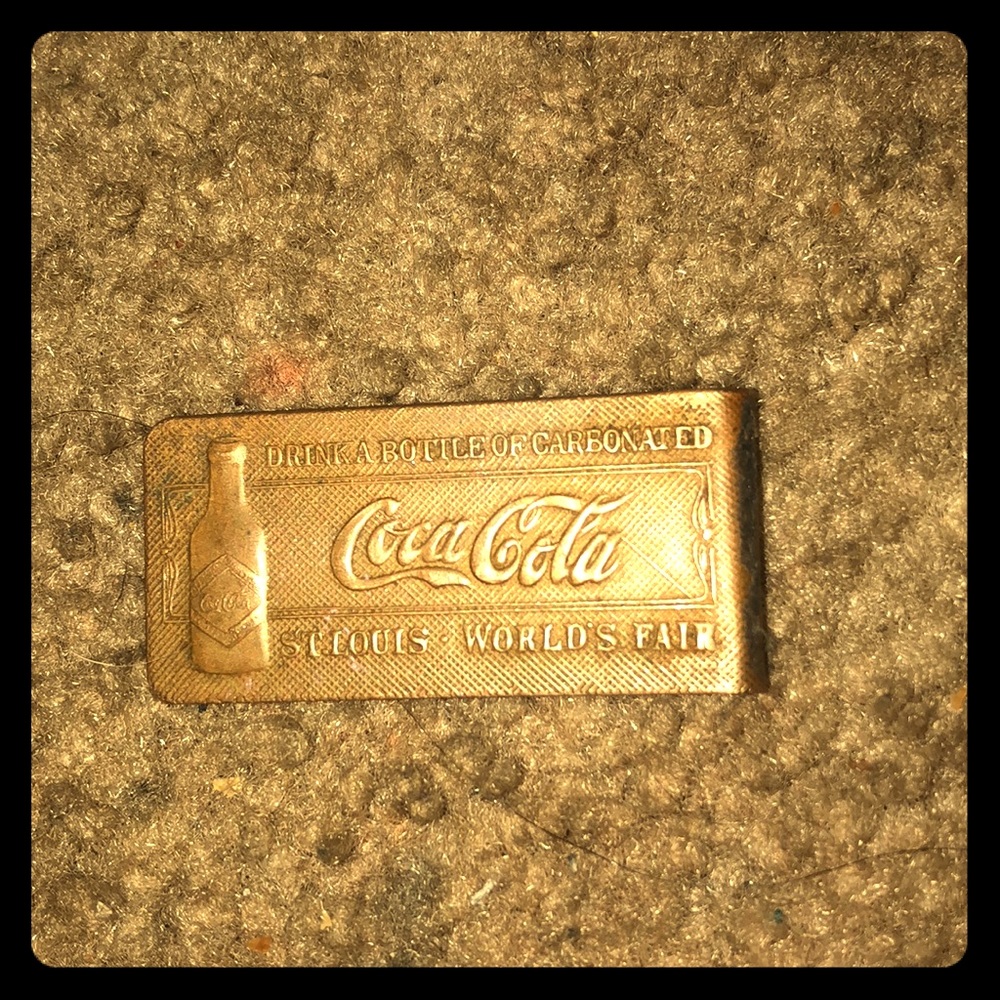 Vintage coke a Cola money clip 4/sale !!
